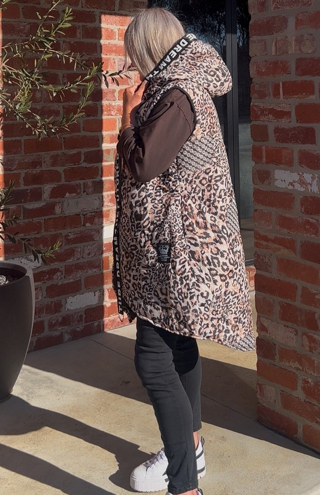 Nelly Leopard Vest