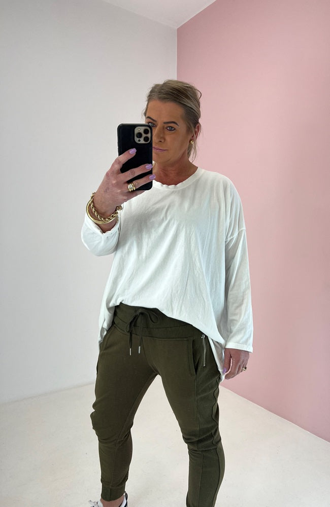Bella Basic Long Sleeve Top - White