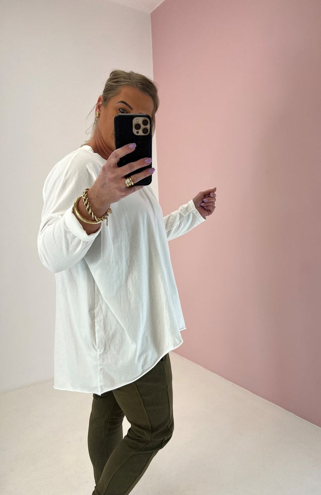 Bella Basic Long Sleeve Top - White