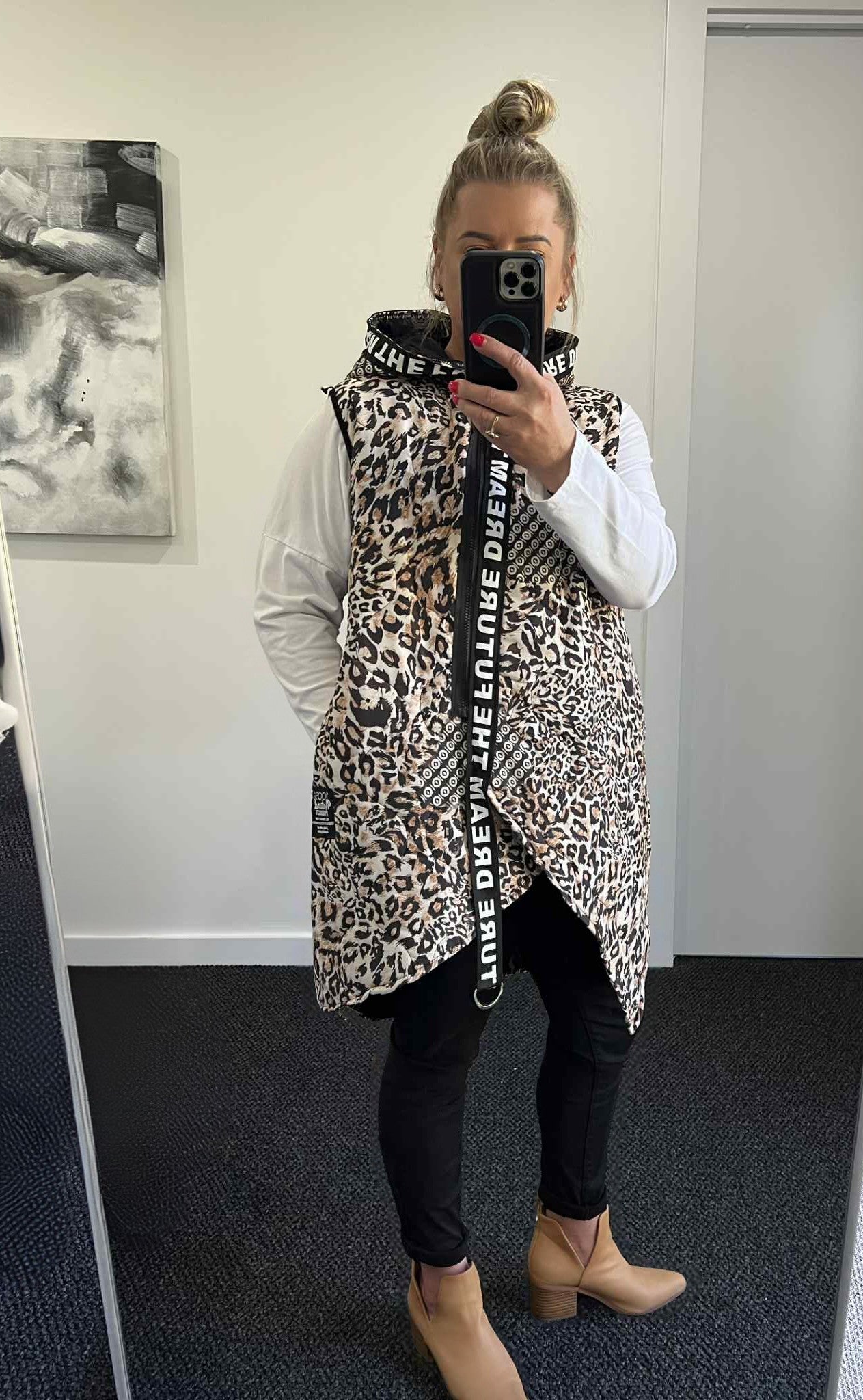 Nelly Leopard Vest