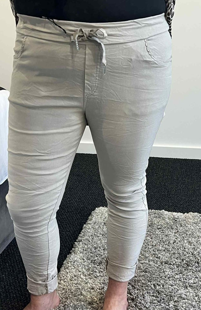 Stevie Pull on Jogger - Stone