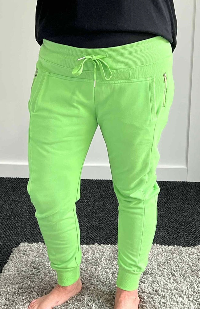 Byron Joggers - Apple Green