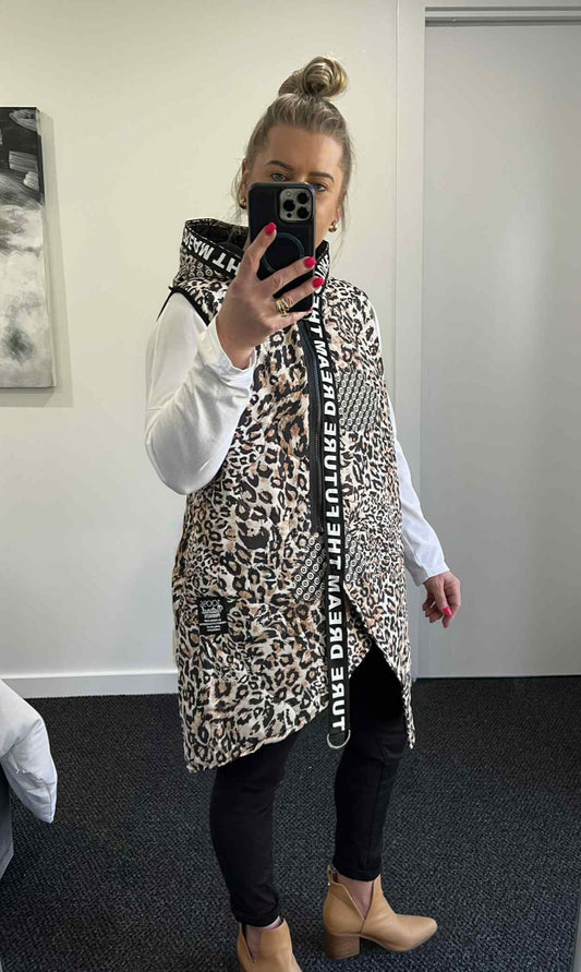 Nelly Leopard Vest
