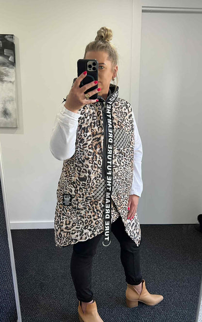 Nelly Leopard Vest